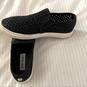 Black Steve Madden slide one